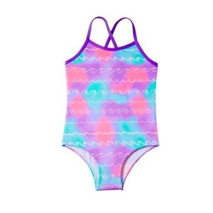Girl’s one piece bathing suit